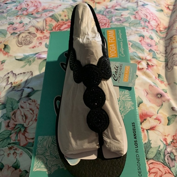 Skechers Shoes - Cali From Skechers Womens Sandals in black Size 9